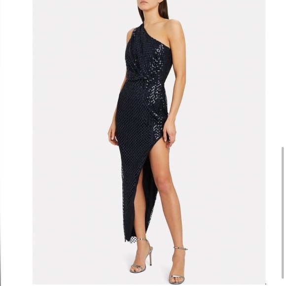 Michelle Mason Sequin One Shoulder Dress - Picture 5 of 9
